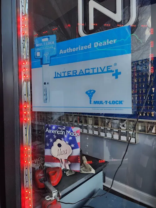 Laredo Lock Inc. Picture 2