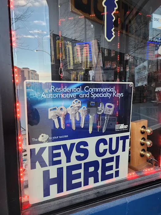 Laredo Lock Inc. Picture 6