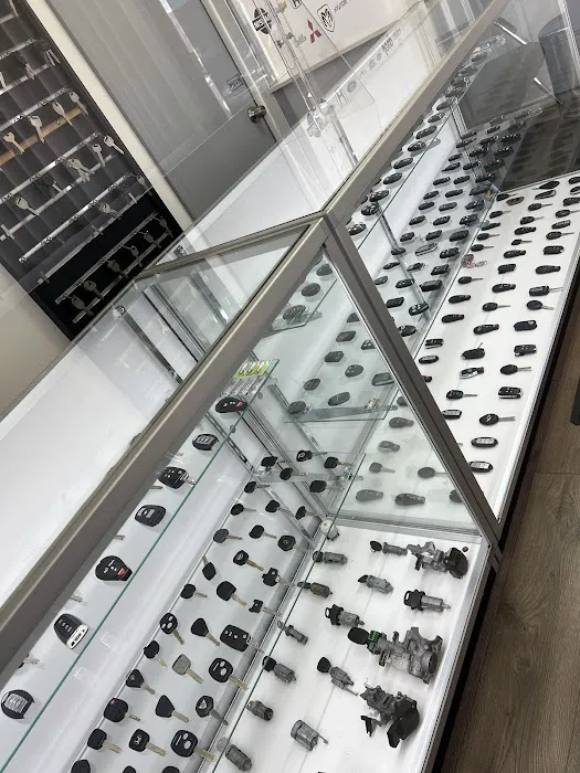 JM Remotes & Keys Picture 3