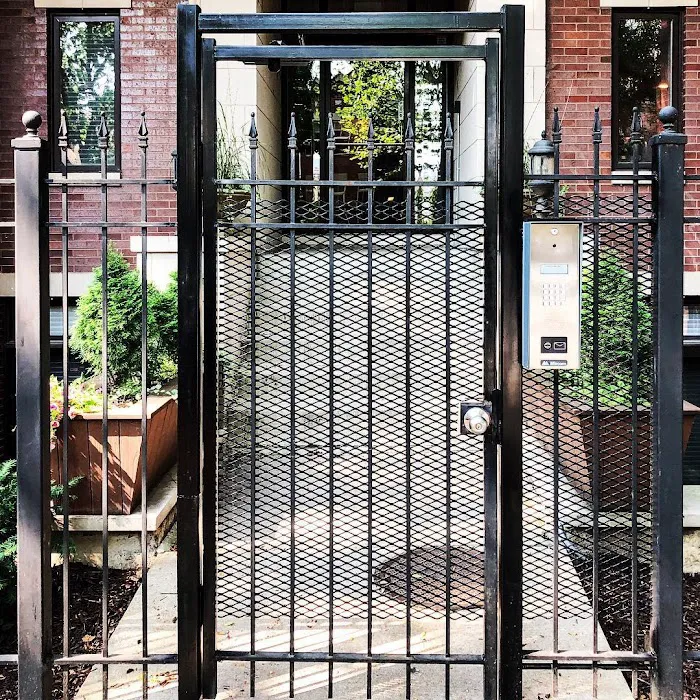 Quick Key Locksmith & Security Chicago Picture 5