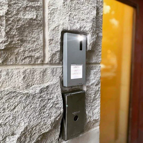 Quick Key Locksmith & Security Chicago Picture 3