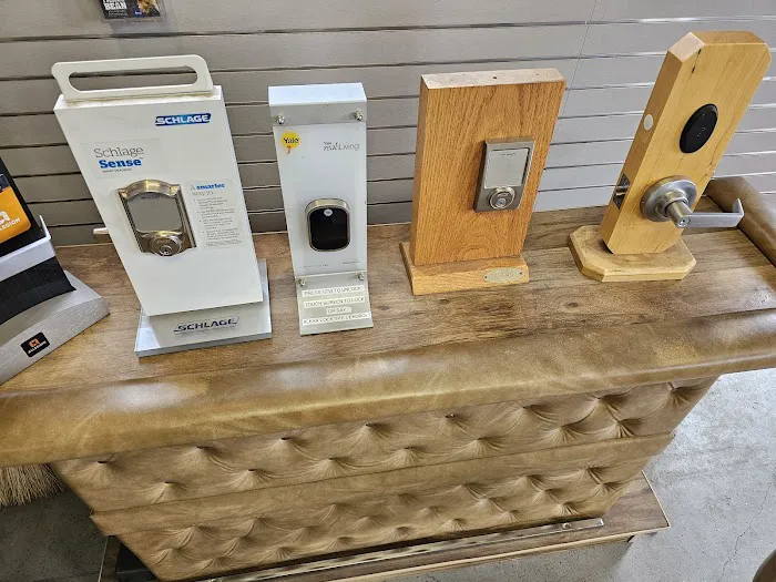 Bullis Lock Co. Picture 7