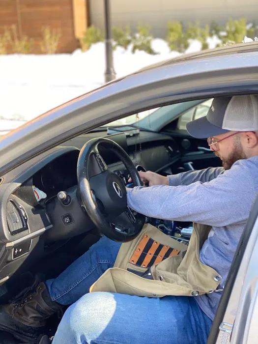 KeyMe Locksmiths Picture 2