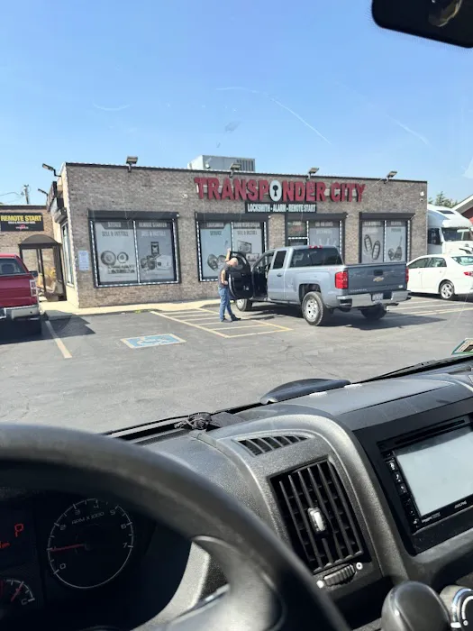 Transponder City Locksmith and Alarms Picture 8