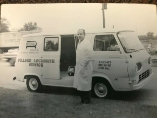 Fullmer Locksmith Service Inc Picture 1