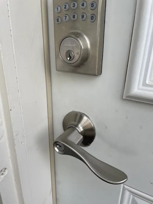 AA Phil's 24 Hour Lock and Key Picture 1