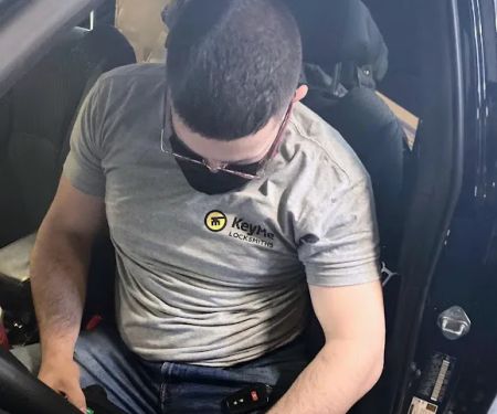 KeyMe Locksmiths
