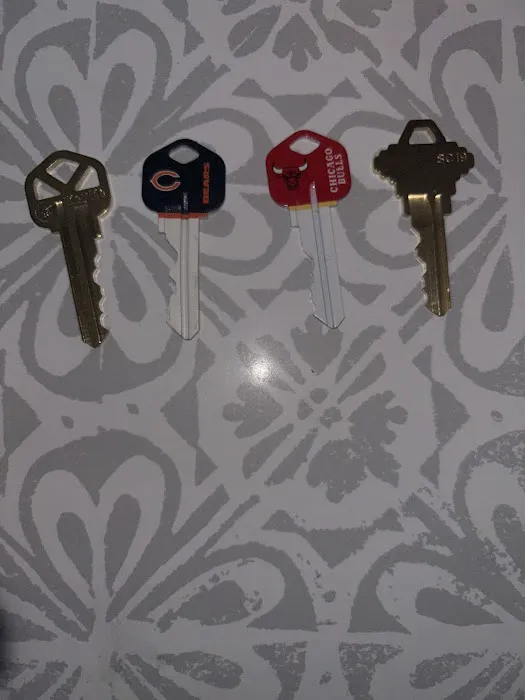 KeyMe Locksmiths Picture 1