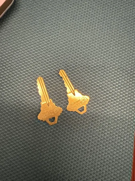 KeyMe Locksmiths Picture 2