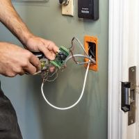 The Flying Locksmiths Chicago Suburbs ico