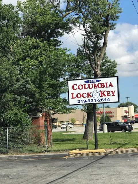 Columbia Lock & Key Picture 1