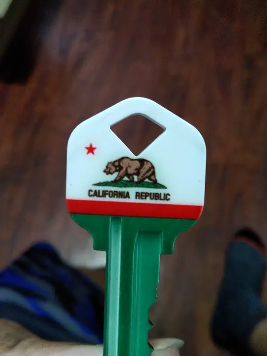 KeyMe Locksmiths Picture 6