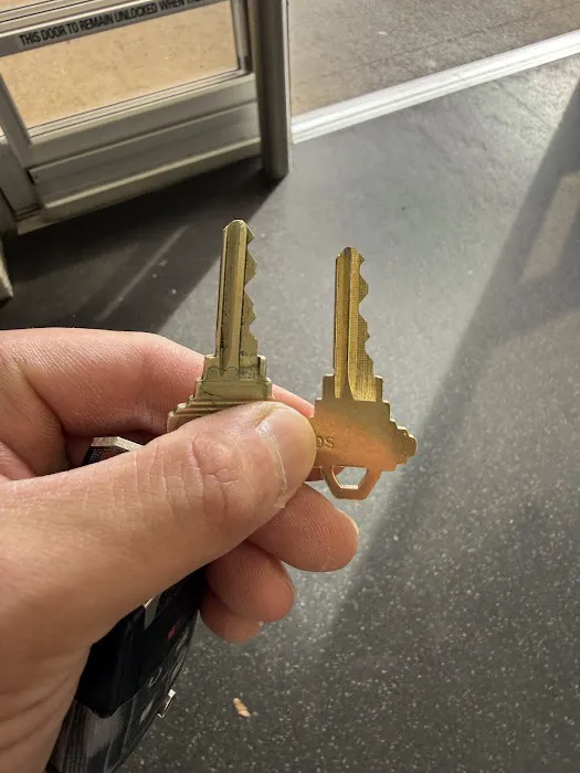 KeyMe Locksmiths Picture 2