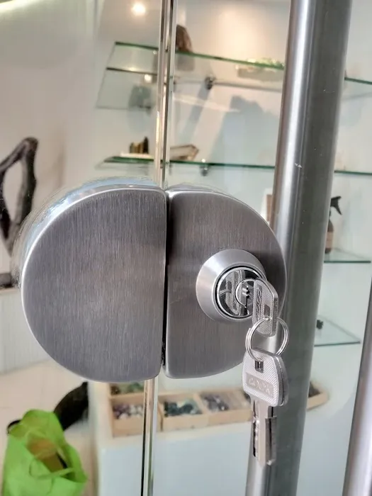 Elk Grove Village Locksmith Corp Picture 6