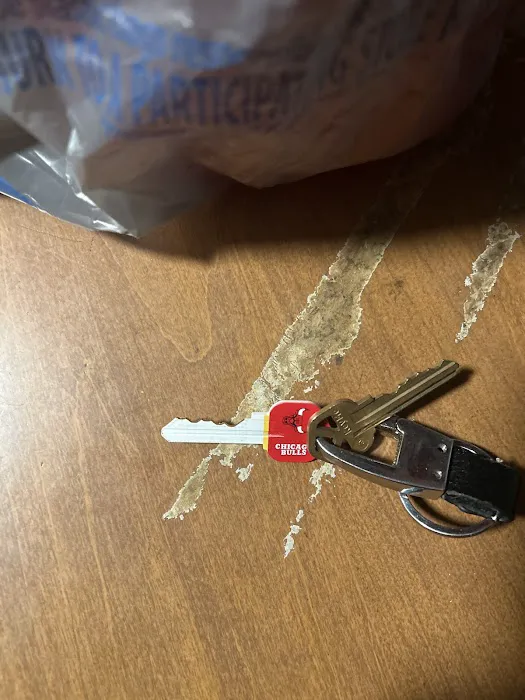 KeyMe Locksmiths Picture 1