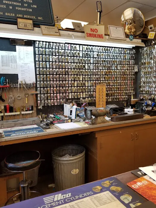 Oestreich Sales & Service Picture 9