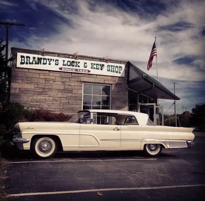 Brandy's Lock and Key-Valparaiso Locksmith Picture 10