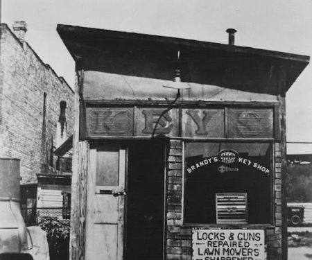 Brandy's Lock and Key-Valparaiso Locksmith