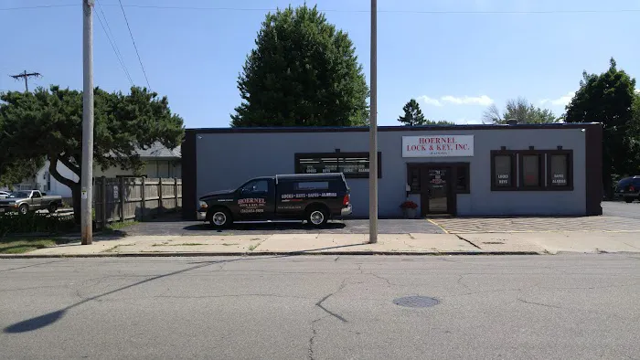 Hoernel Lock & Key Inc. of Kenosha Picture 4