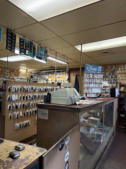 American Locksmiths Picture 1