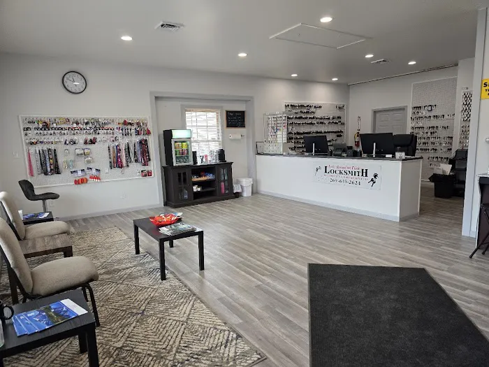 Locks Around the Clock Picture 8