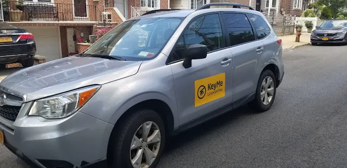 KeyMe Locksmiths Picture 8