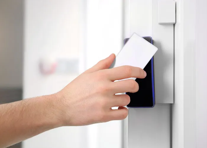 M Spinello & Son Locksmiths Safe & Security Experts Picture 4