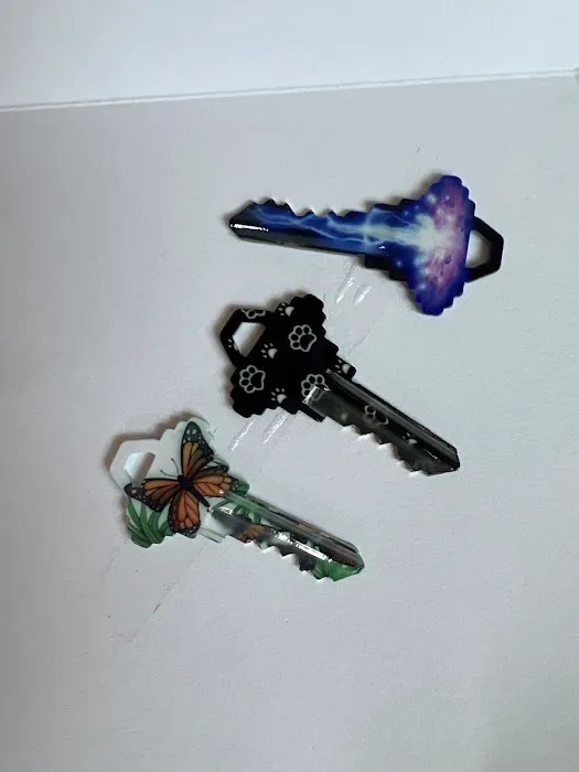 KeyMe Locksmiths Picture 1