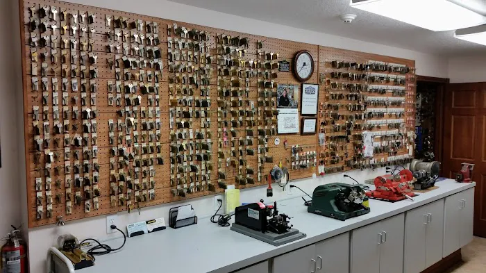 Snyder's Lock and Key Co. Picture 10