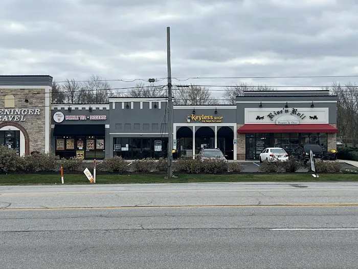 The Keyless Shop Picture 5