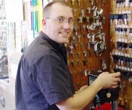 Aro Lock & Door North