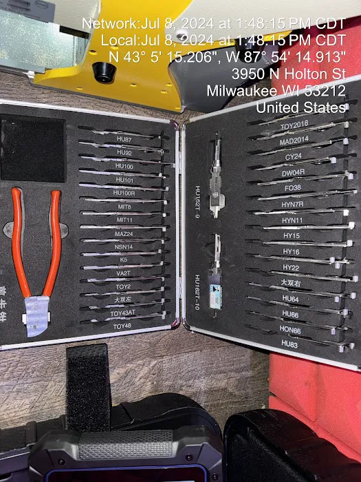 Jays Lock And Key Picture 1