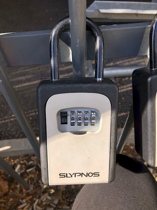 JB Auto Locksmith Picture 3