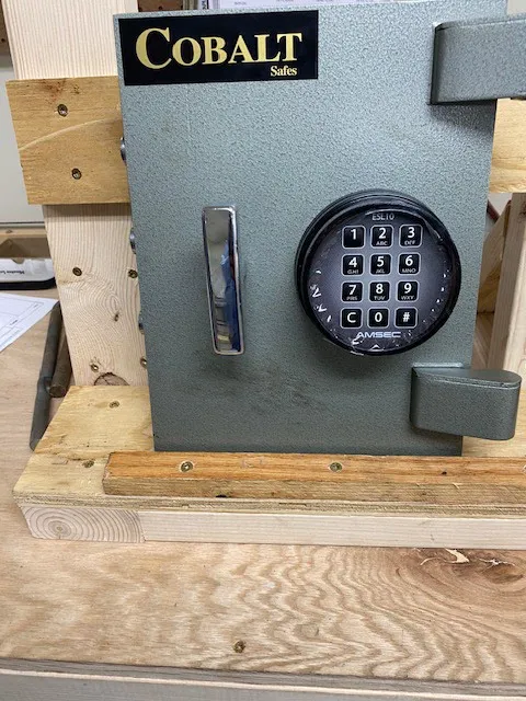 J & J Locksmith Picture 9