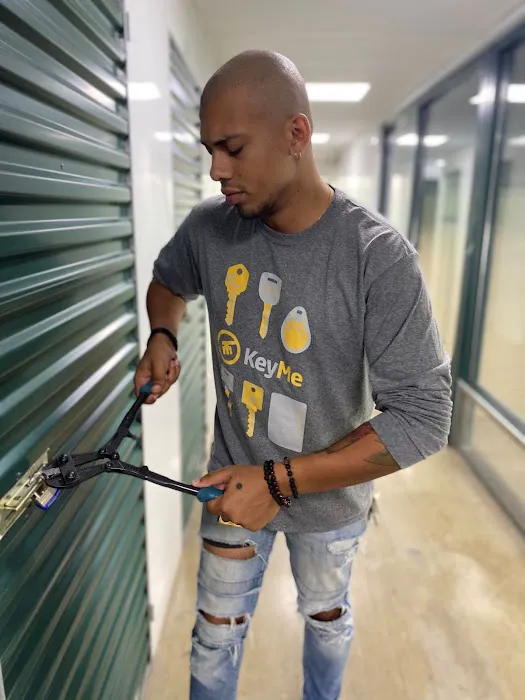 KeyMe Locksmiths Picture 7