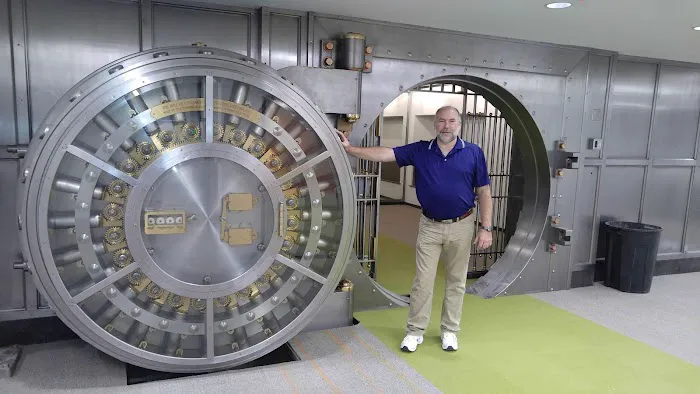 Ashley Safe & Security Picture 6