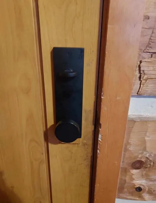 A-1 LOCK & SAFE Picture 6