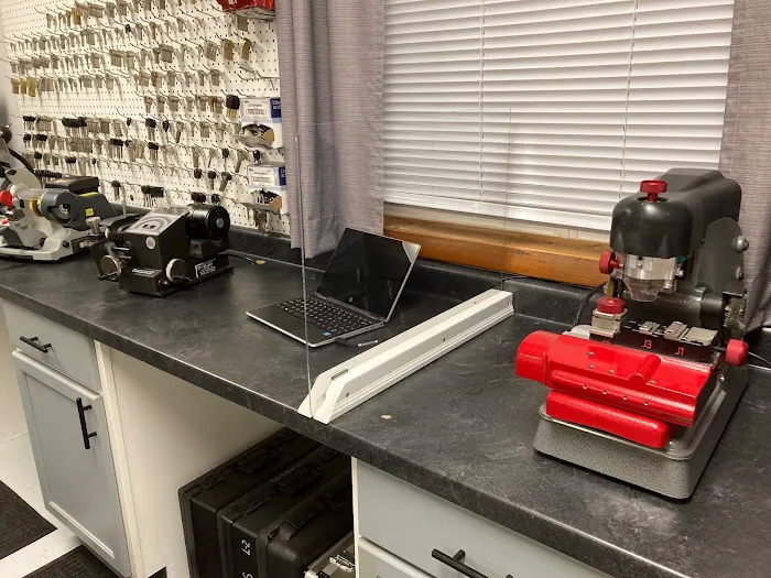 Martin Locksmithing Business Home & Auto Picture 10