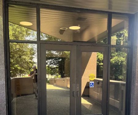 Discount Lock & Door Services LLC