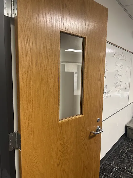 Discount Lock & Door Services LLC Picture 2