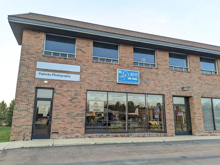 Mr. G's Keys and More Picture 6