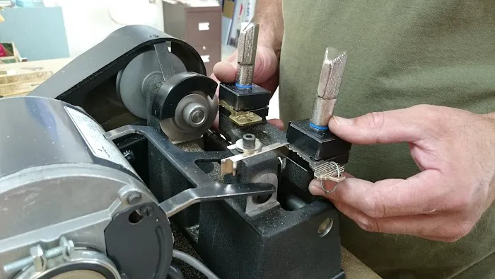 Mr. G's Keys and More Picture 5