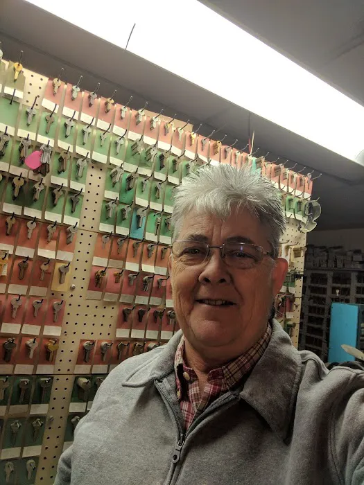 BG Lock & Key Picture 1