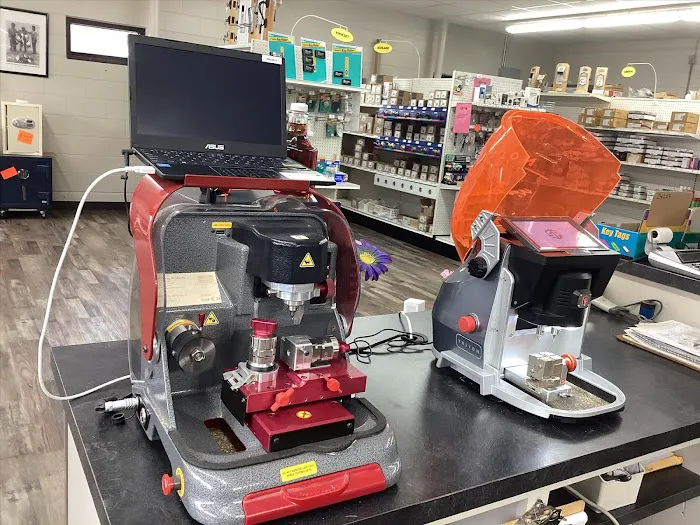 JR's Lock N Key LLC Picture 1