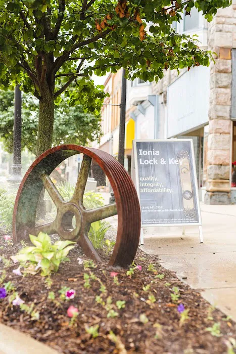 Ionia Lock and Key Picture 10