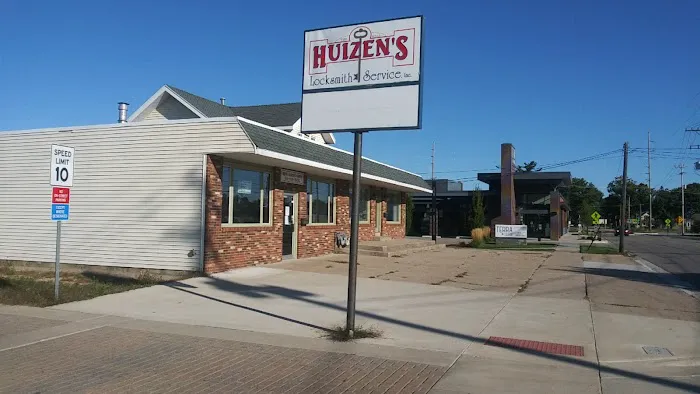 Huizen's Locksmith Service, Inc Picture 1