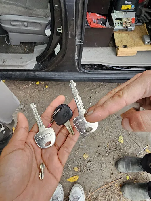 Mobile Locksmith Indianapolis LLC Picture 1