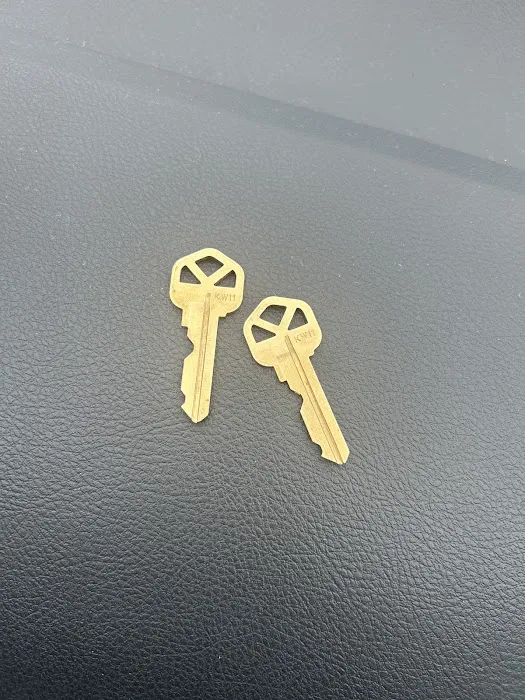 KeyMe Locksmiths Picture 9