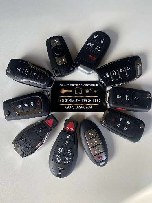 Locksmith Tech Picture 4