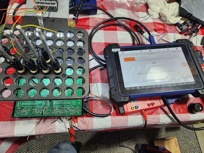 Toledo Lock & Key Picture 8